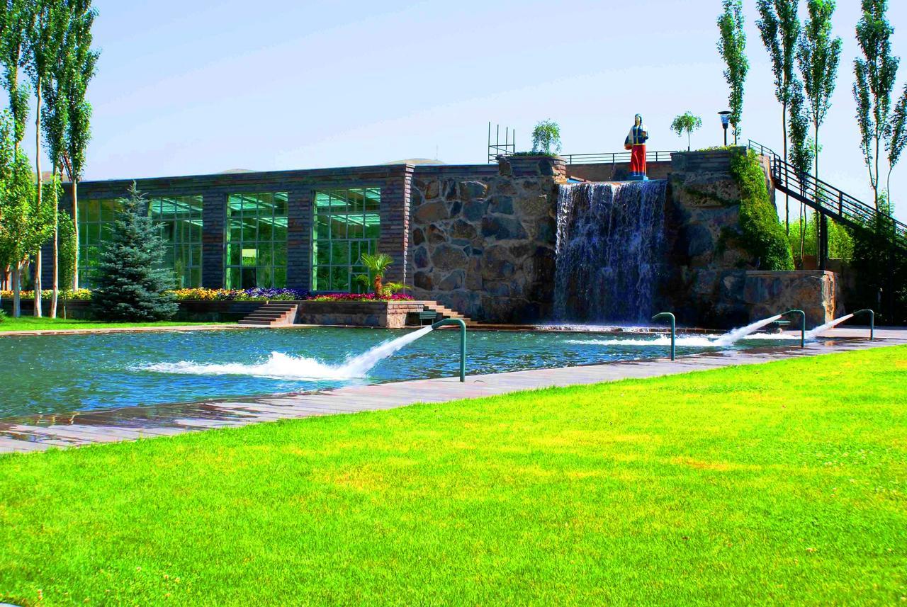 Ashotavan Resort Mja מראה חיצוני תמונה