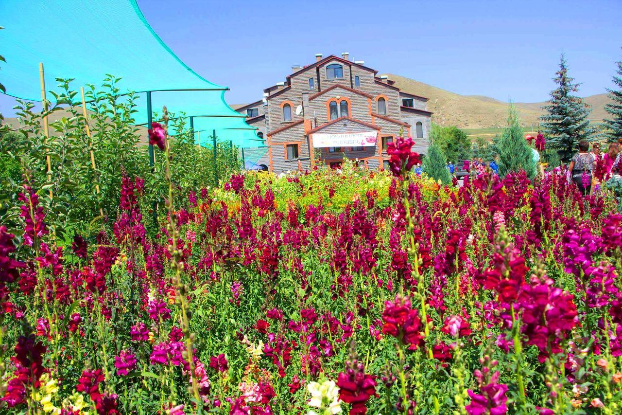 Ashotavan Resort Mja מראה חיצוני תמונה